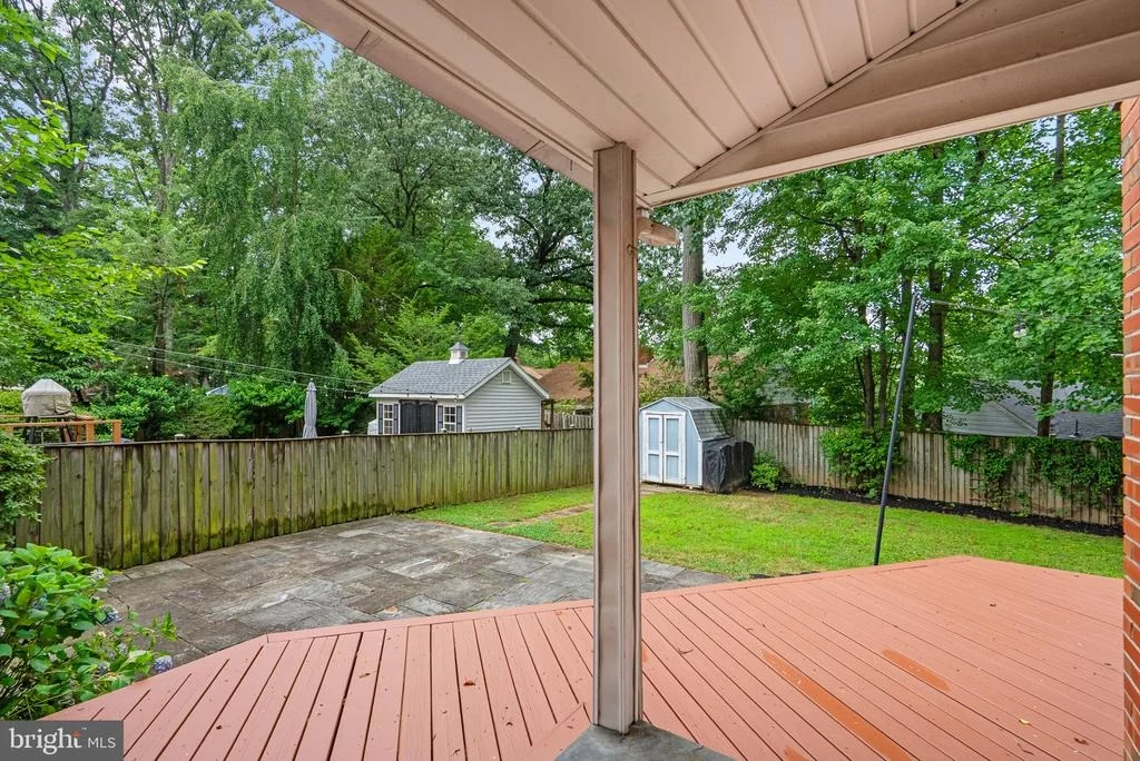 Photo of 1111 MEURILEE LANE