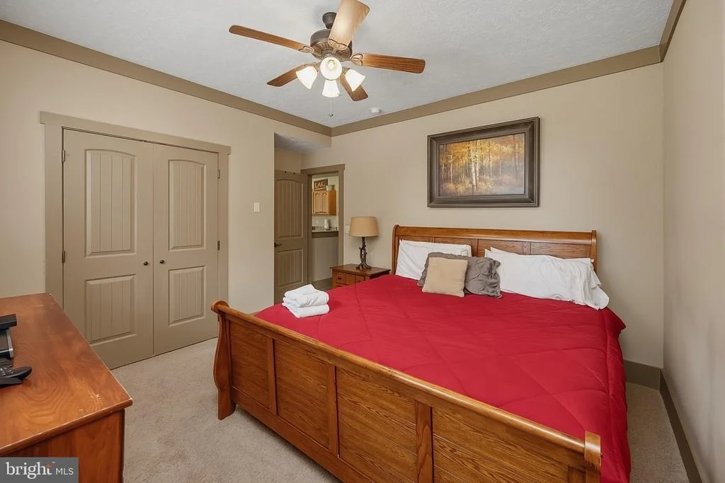 Photo of 110 NORTHLAKE DRIVE