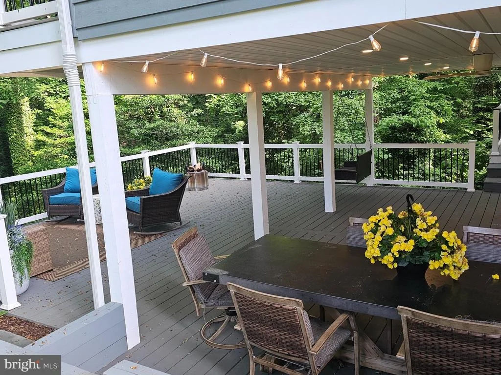 Photo of 934 N FOREST TRAIL