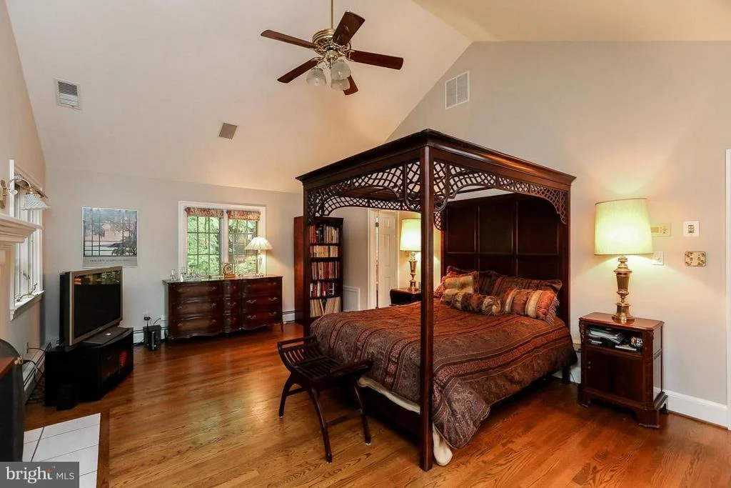 Photo of 6580 BRADDOCK ROAD
