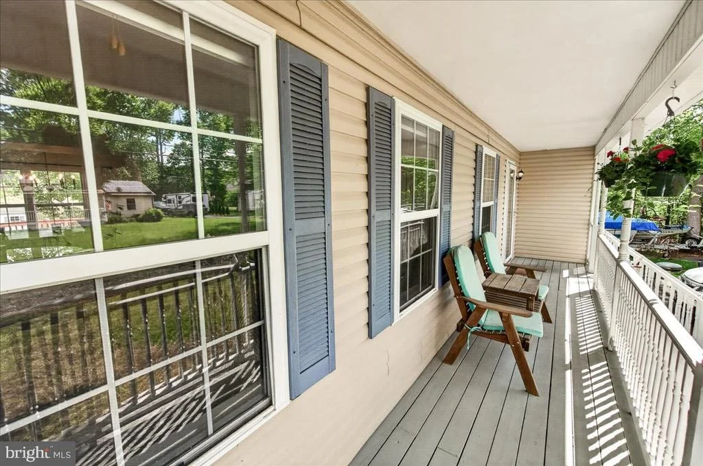 Photo of 3847 HOLLY DRIVE