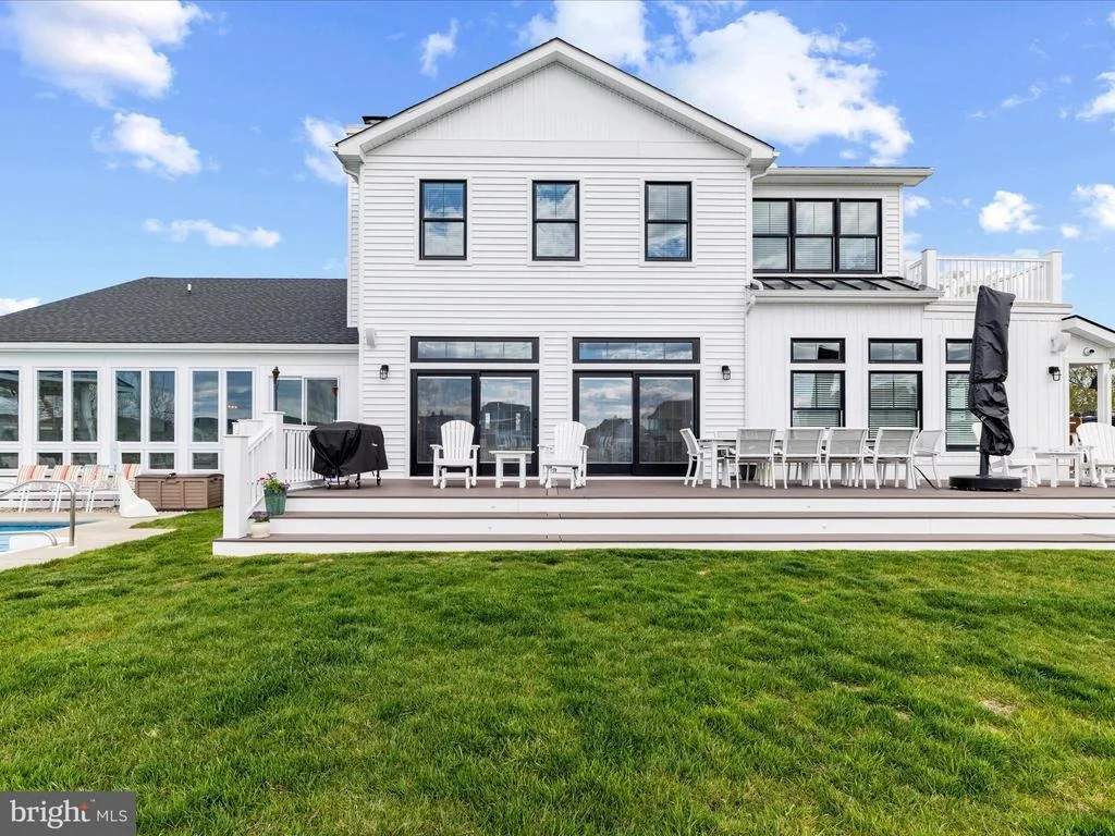 Photo of 2 MARSHALL ROAD