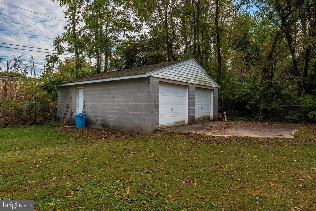 Photo of 630 BIGGS AVENUE