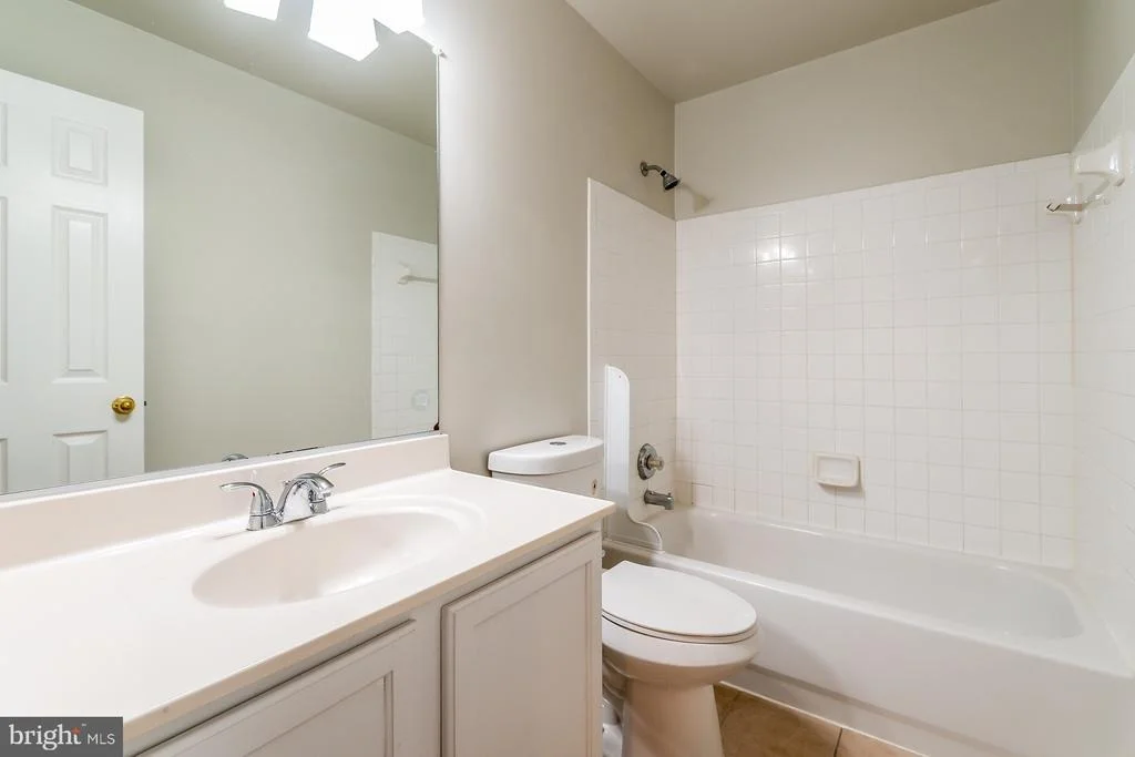 Photo of 17292 MAGIC MOUNTAIN DRIVE