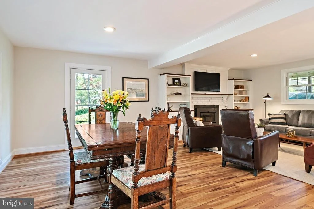 Photo of 1553 ASHCROFT LANE