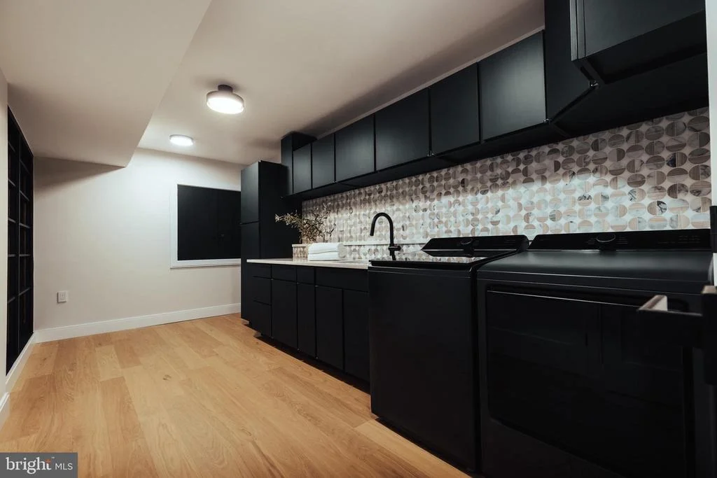 Photo of 108 INTERPROMONTORY ROAD