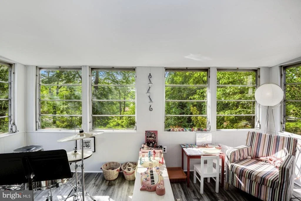 Photo of 2517 MASON STREET