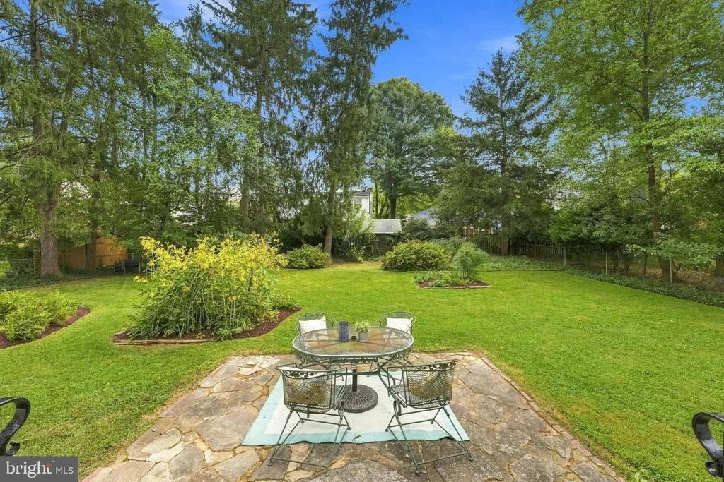 Photo of 9129 WALDEN ROAD
