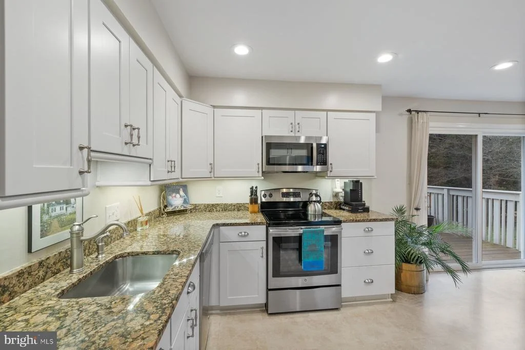 Photo of 10409 MAYNARD COURT