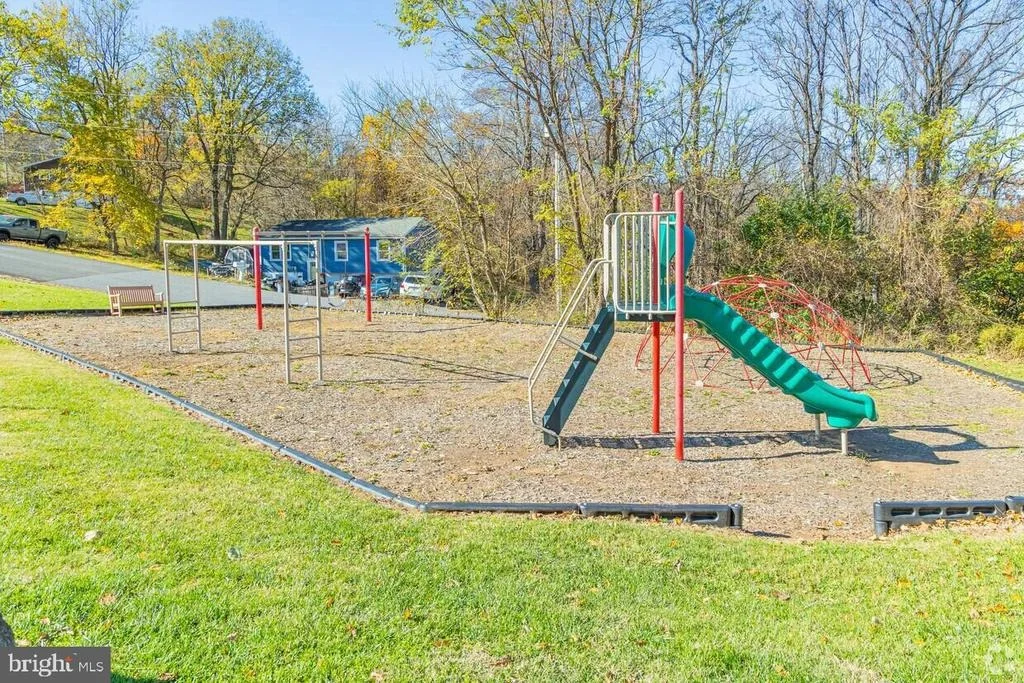 Photo of 1336 GRANNY SMITH ROAD