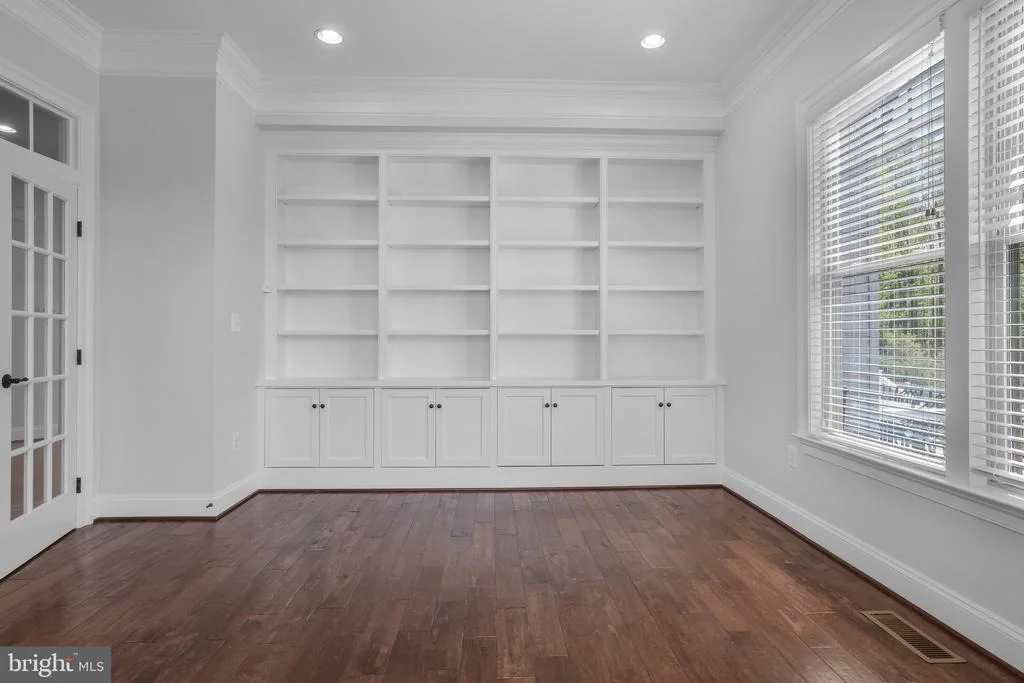 Photo of 9944 CYPRESS WAY