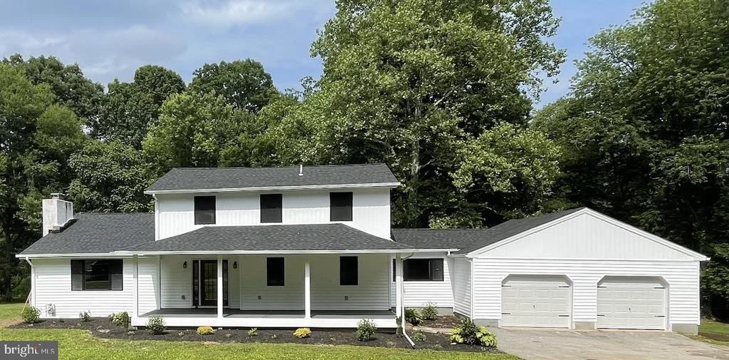 Photo of 512 CRICKET LANE