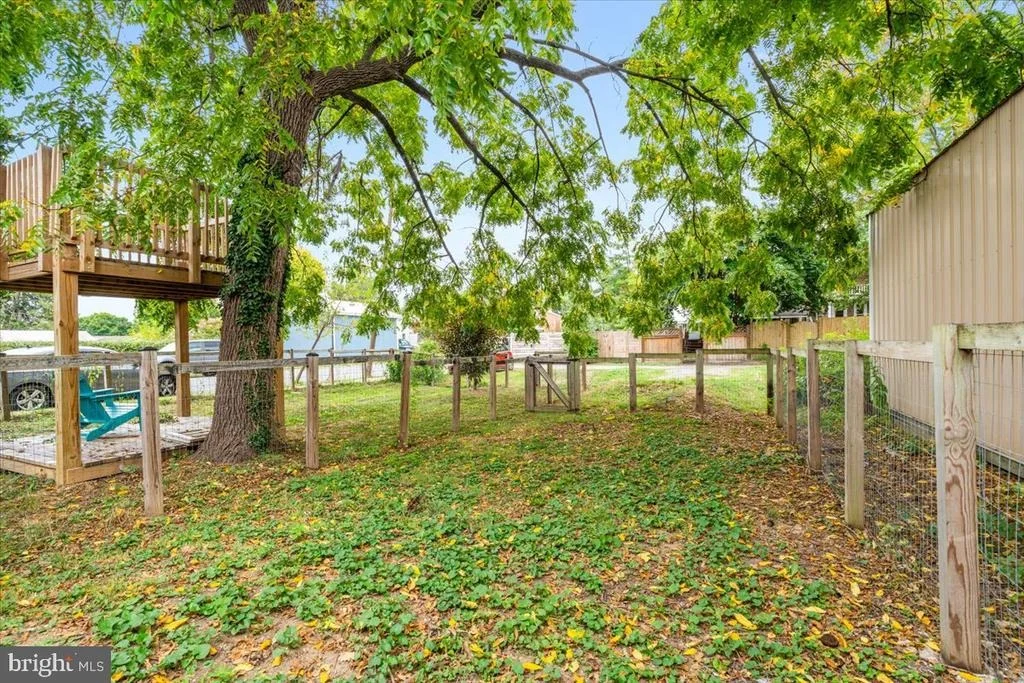Photo of 729 TRAIL AVENUE