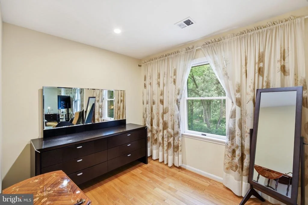 Photo of 15221 REDGATE DRIVE