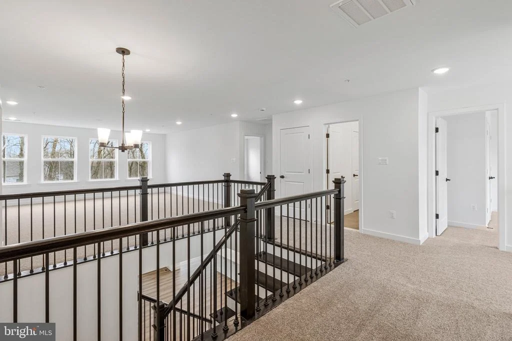 Photo of 2000 ARAM DRIVE