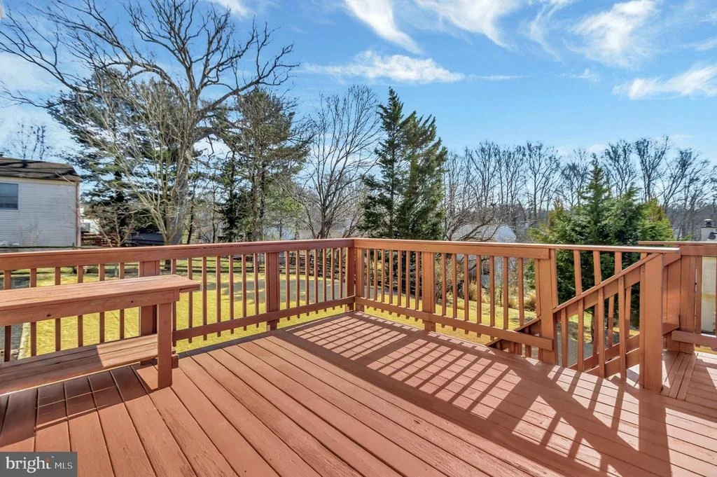 Photo of 2228 DECKMAN LANE