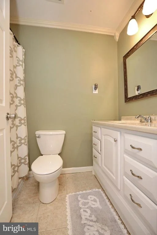 Photo of 5016 SKYLARK DRIVE