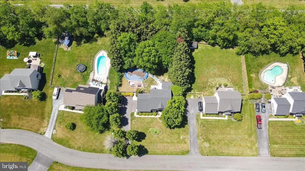 Photo of 338 CANVASBACK ROAD