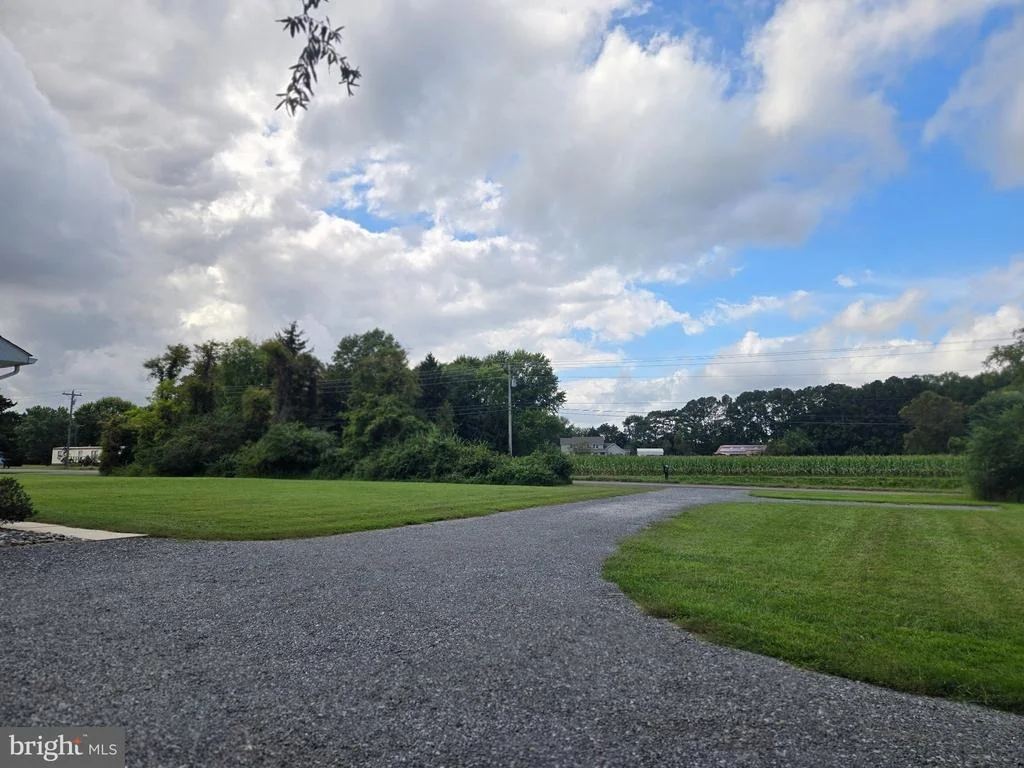 Photo of 22019 ROBINSONVILLE ROAD