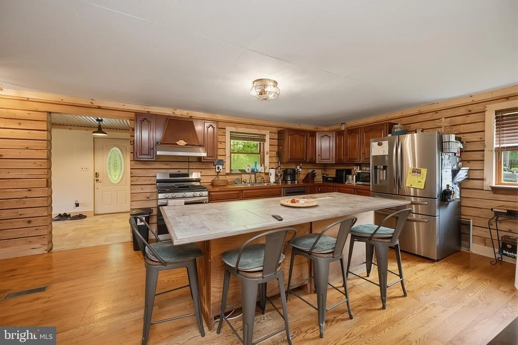 Photo of 2189 TABLE ROCK ROAD
