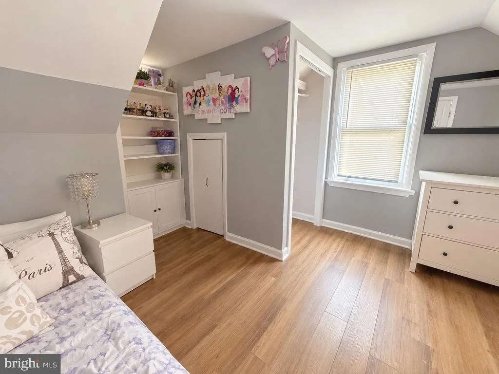 Photo of 6809 LOU LANE