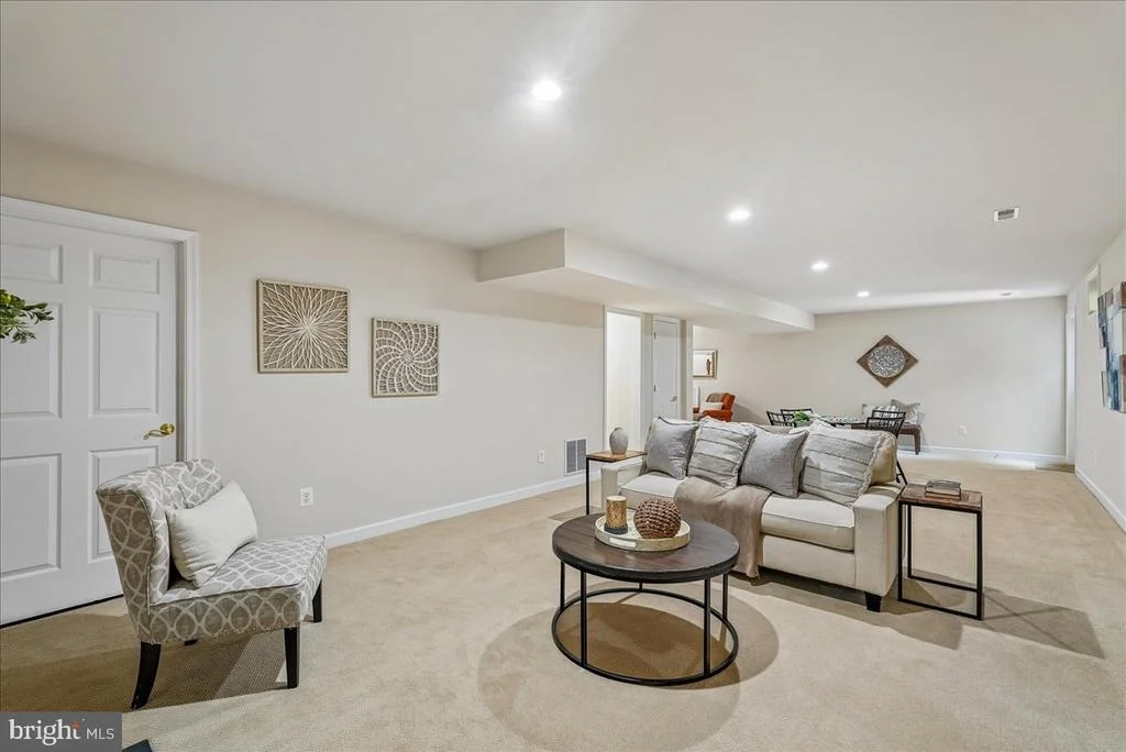 Photo of 6322 HALSEY ROAD