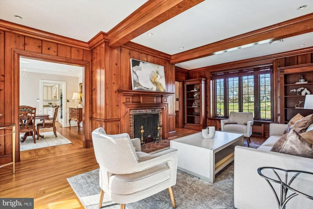 Photo of 4116 BEVERLY ROAD