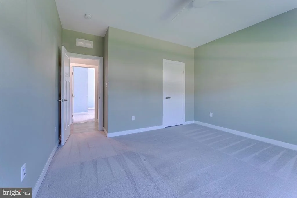 Photo of 31417 BAREFOOT CIRCLE