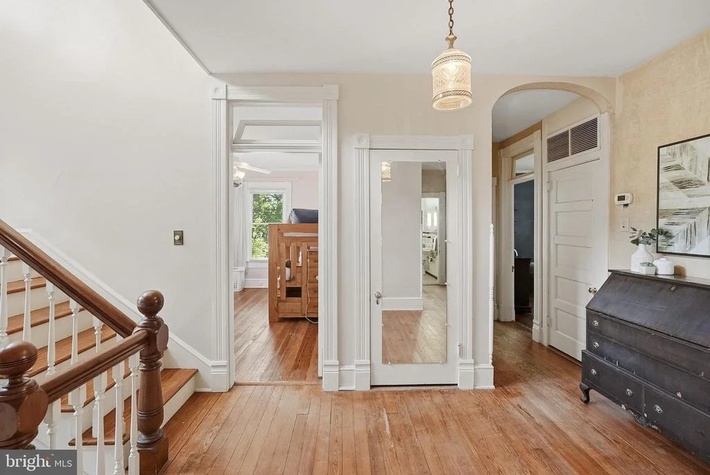Photo of 9026 SUDLEY ROAD