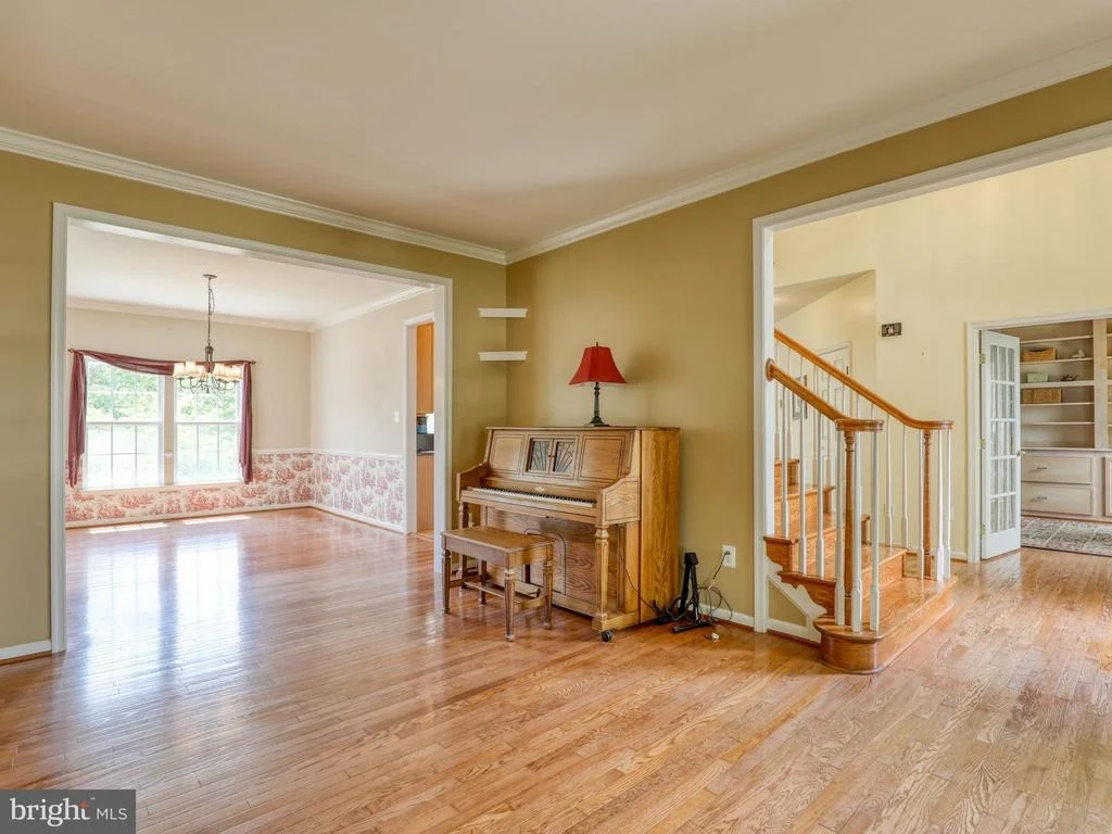 Photo of 11121 SUFFOLK DRIVE