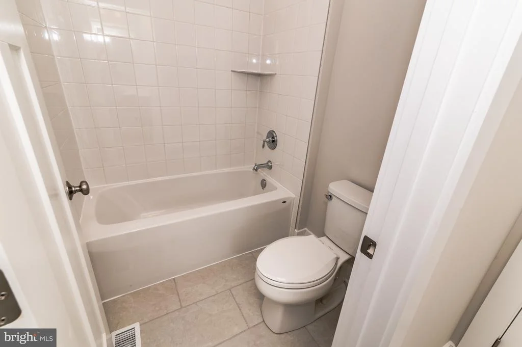 Photo of 404 SALT POND ROAD