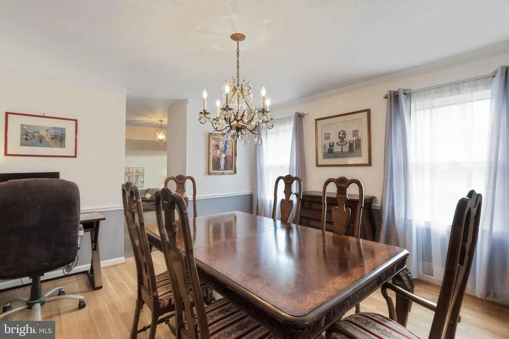 Photo of 2609 VILLAGE LANE