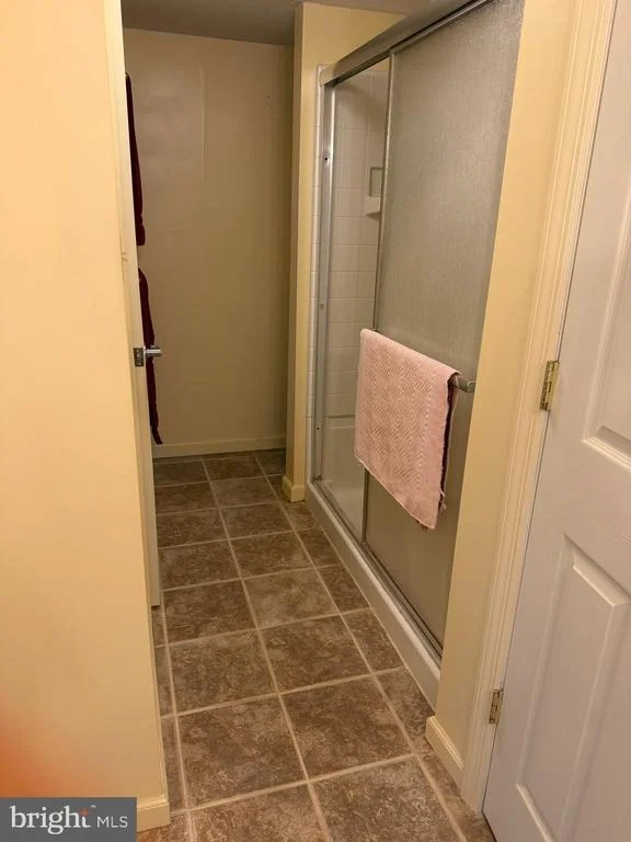 Photo of 273 MAYFLOWER DR