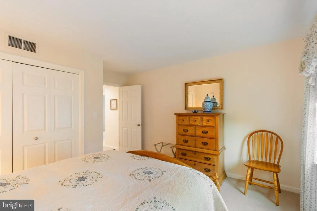 Photo of 2874 TALBERT ROAD