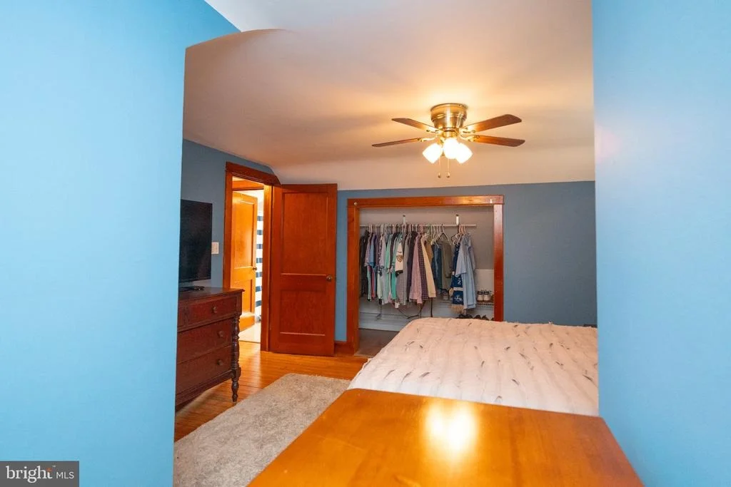 Photo of 515 LOCUST AVENUE