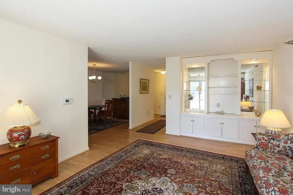 Photo of Unit 303 at 14800 PENNFIELD CIRCLE