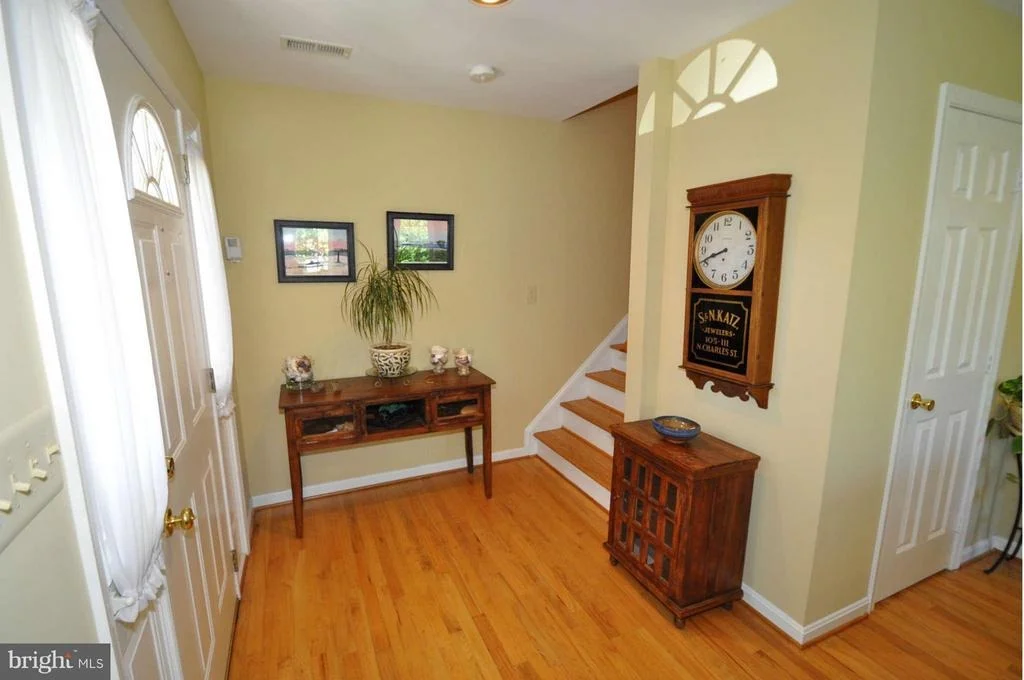 Photo of 4732 OAK ROAD