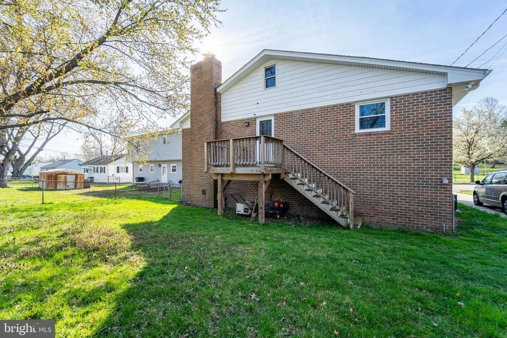 Photo of 1029 HARRISON DRIVE