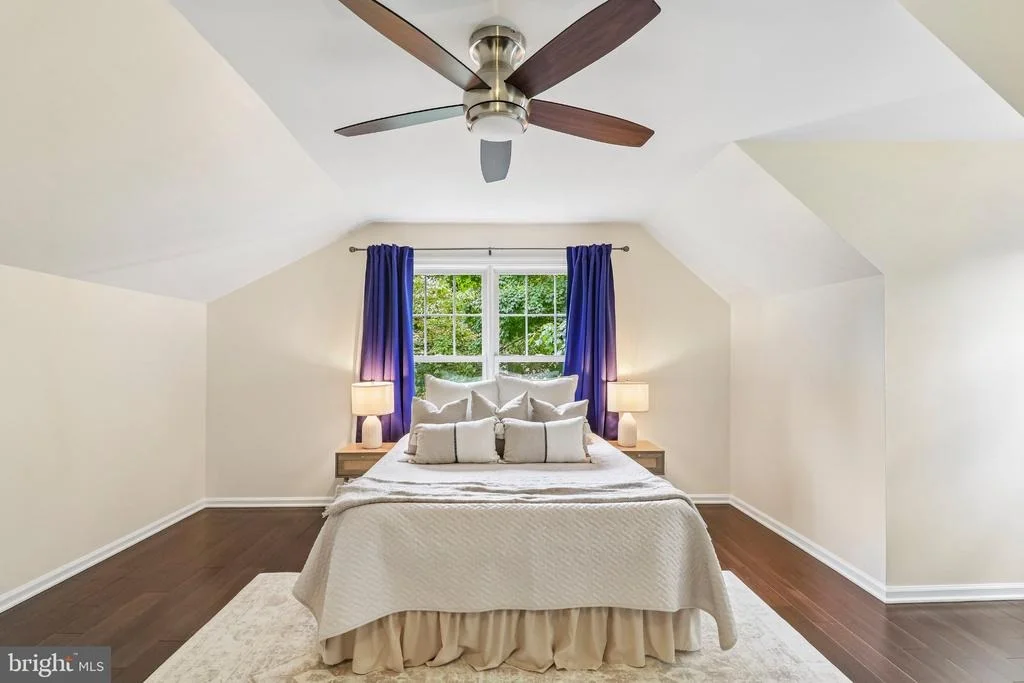 Photo of 11400 SYMPHONY WOODS LANE