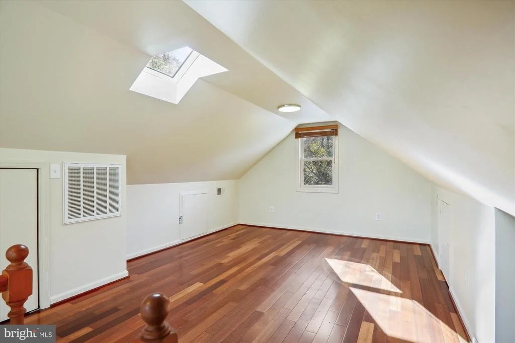 Photo of 18301 BROOKE ROAD
