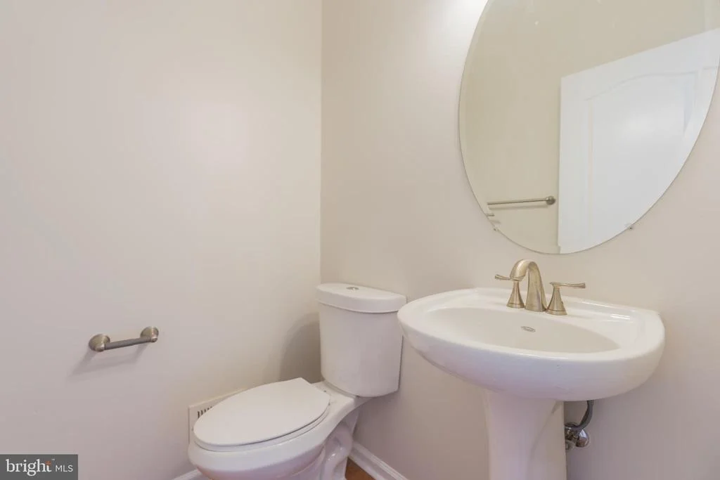 Photo of 7101 CHAPTICO COURT