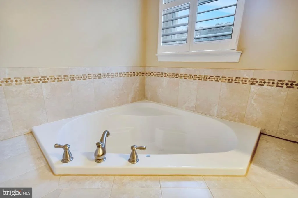 Photo of 22617 RAMBLE ROAD