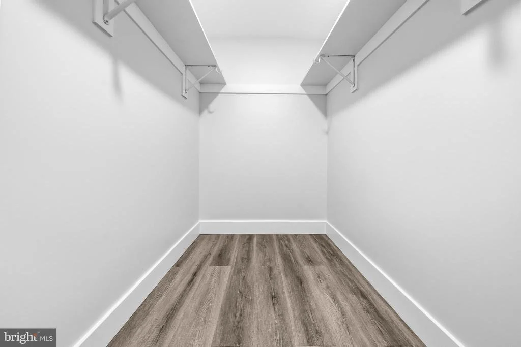 Photo of 4501 APPLE TREE DRIVE