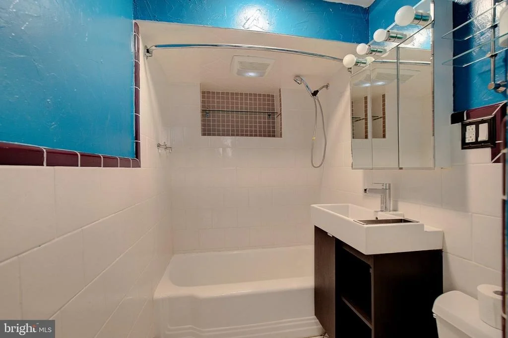 Photo of 1729 SHORE DRIVE