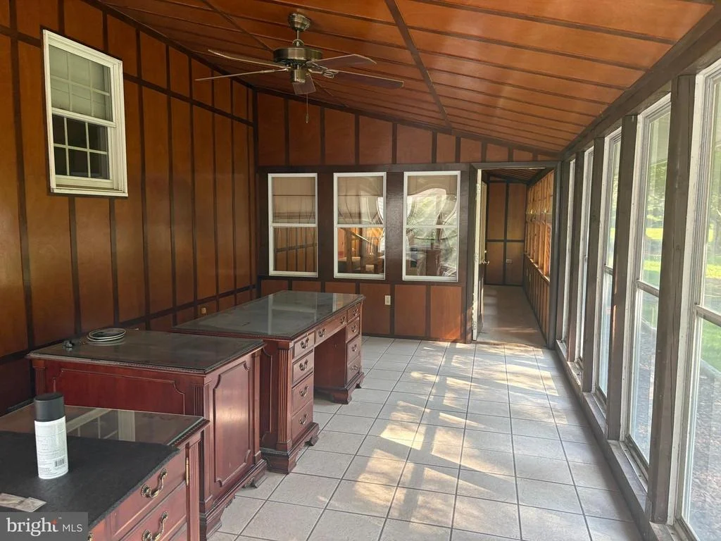 Photo of 207 THRASHER WAY