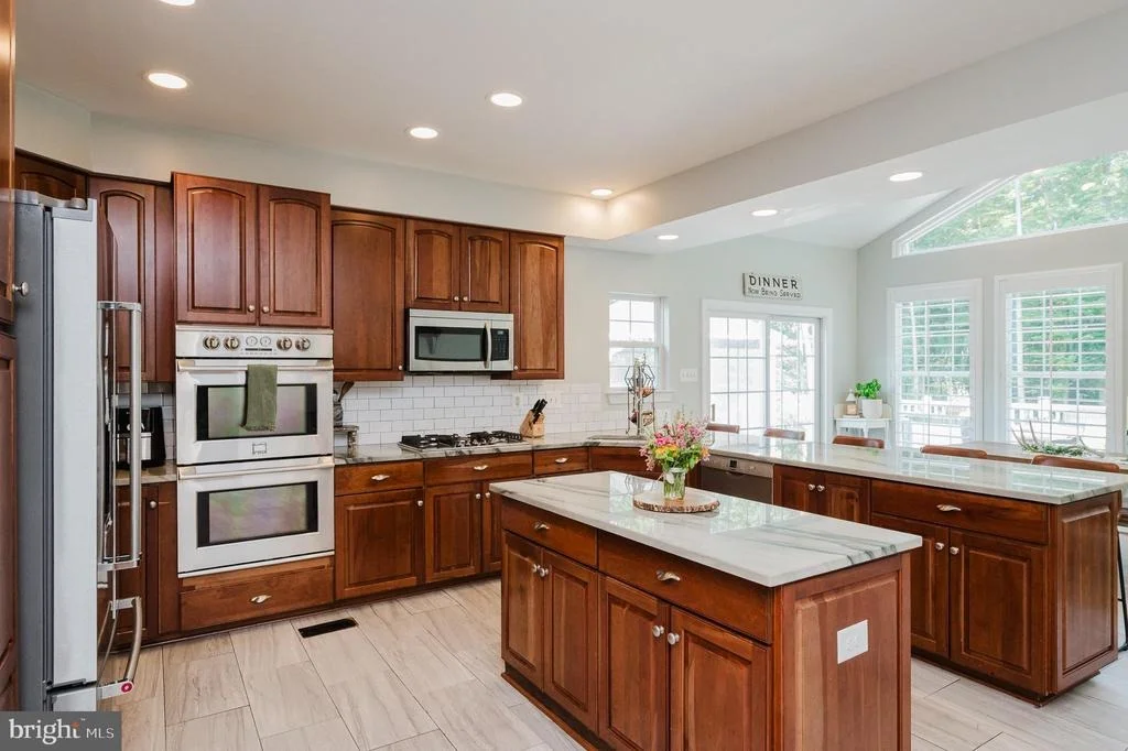 Photo of 2320 QUEENSBURY DRIVE