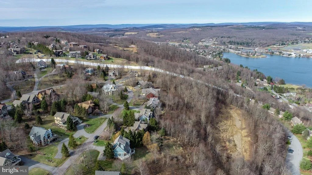 Photo of 110 HIGHLINE DRIVE