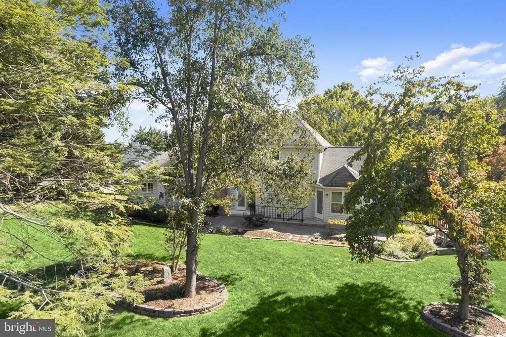 Photo of 1672 THRASHER DRIVE