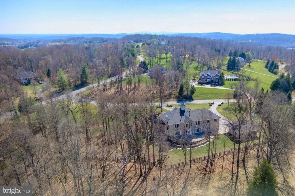 Photo of 40436 BEACON HILL DRIVE