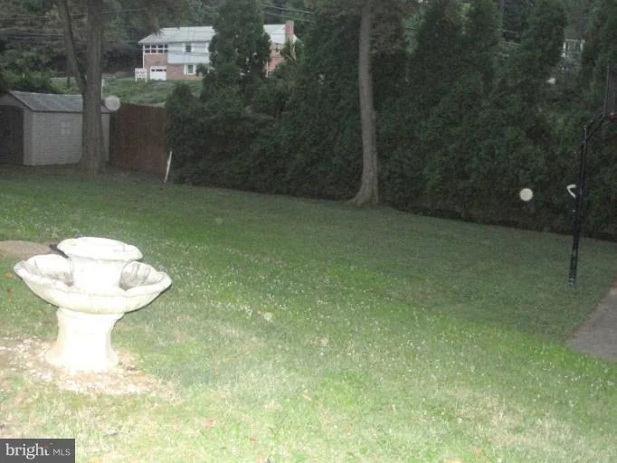 Photo of 11337 RAMBLING ROAD